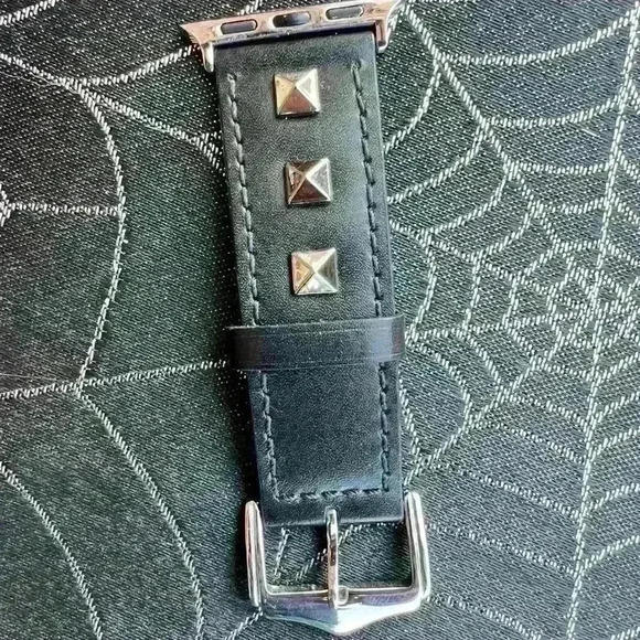 Leather Studded Apple Watch Band 38/40mm - Picture 3 of 4